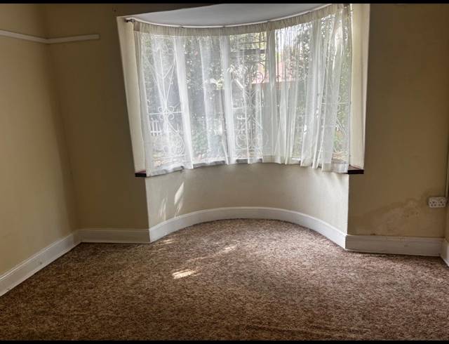 138M² MEDICAL SUITE TO LET IN BENONI WEST